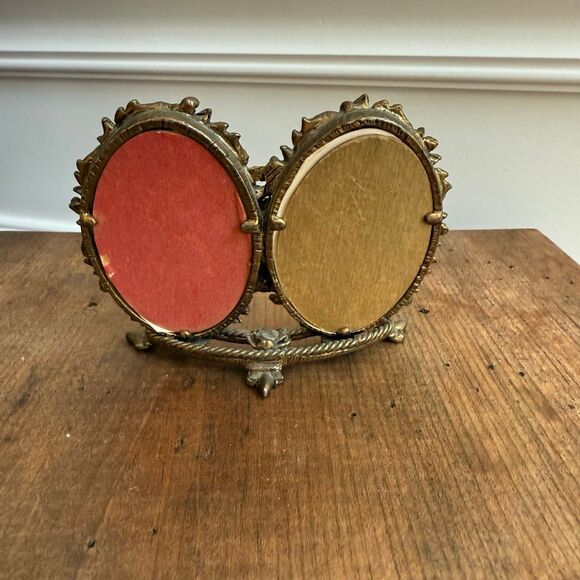 Vintage Rubbed Brass Tone Double Frame Table Top 3” x 3” - Picture 2 of 7